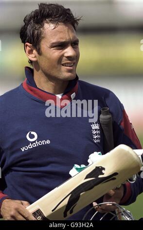 Cricket - Fifth Cornhill Test - Inghilterra / Sud Africa - Headingley - England Nets. Mark Ramprakash, Inghilterra Foto Stock