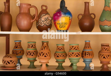 Trinidad Cuba terraglie di argilla business di vendita vasi e artwork Foto Stock