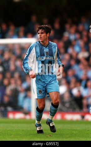 Calcio - fa Carling Premiership - Coventry City v Sheffield Mercoledì. Marc Edworthy, città di Coventry Foto Stock