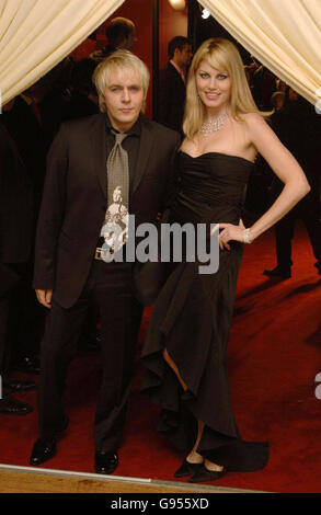 Nick Rhodes e Meredith Ostrum arrivano al Pre BAFTA London party ospitato da UIP e Variety presso la Spencer House, nel centro di Londra sabato 18 febbraio 2006. Il partito raccoglie denaro per l'associazione benefica Lepra. PREMERE ASSOCIAZIONE foto. Il credito fotografico deve essere: Ian West/PA Foto Stock