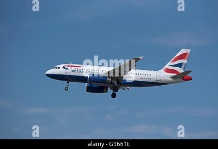 British Airways Airbus 319-131 g di registrazione-EUPS su Londra Heathrow airport. SCO 10,464 Foto Stock