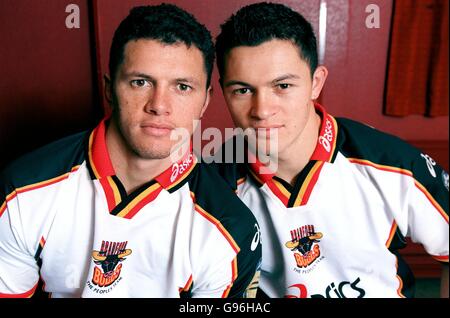 I fratelli Paul dei Bradford Bulls: Henry (a sinistra) e Robbie (a destra) Foto Stock