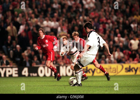 Soccer- F.A. Il Carling Premiership-Liverpool v Manchester United Foto Stock