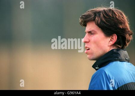 Calcio - fa Carling Premiership - Sheffield Mercoledì formazione. Petter Rudi, Sheffield Mercoledì Foto Stock