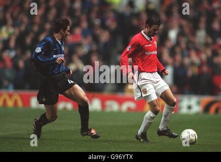 Soccer - UEFA Champions League - Quarti di finale prima gamba - Manchester United V Inter Milan Foto Stock