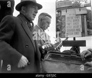 Il Greyhound Racing - Hackney Wick Stadium Foto Stock