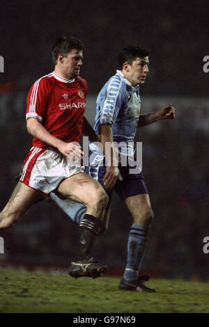 Calcio - Rumbelows League Cup - Semifinale seconda gamba - Manchester United v Middlesbrough - Old Trafford Foto Stock