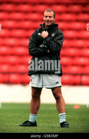 Calcio internazionale - Euro 2000 giocate qualificanti-0ff - Scozia v Inghilterra - Formazione Foto Stock