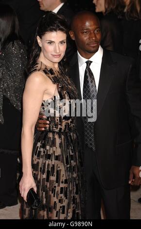 Vanity Fair Post Oscars Party - Mortons Restaurant. Taye Diggs e sua moglie Idina Menzel arrivano sul tappeto rosso. Foto Stock