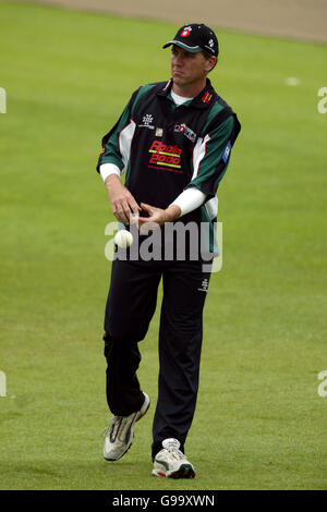 Cricket - Cheltenham e Gloucester Trophy - Nottinghamshire v Worcestershire - Trent Bridge Foto Stock