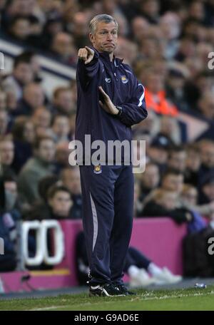 Calcio - fa Barclays Premiership - West Bromwich Albion / West Ham United - The Hawthorns. West Ham, manager Unito Alan Pardew Foto Stock