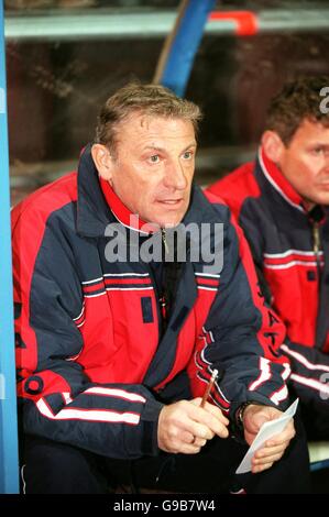 Calcio - Bundesliga Divisione 2 - Chemnitzer / Energie Cottbus. Eduard Geyer, allenatore di Energie Cottbus Foto Stock