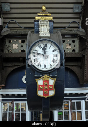 La stazione ferroviaria di York, York, Yorkshire, Inghilterra. Regno Unito  Foto stock - Alamy