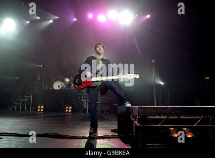 SHOWBIZ Fall Out Foto Stock
