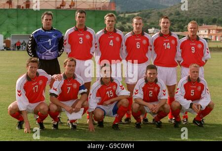 Calcio - Campionato nordico 2000-01 - Svezia contro Danimarca - la Manga, Spagna. Gruppo di team Danimarca Foto Stock