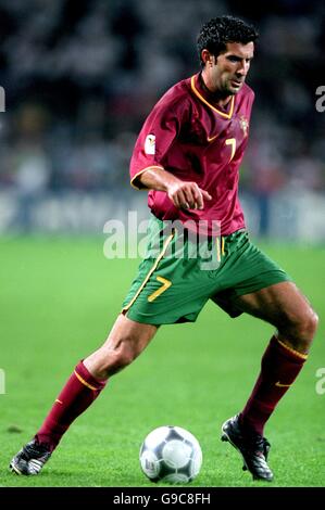 Calcio - Euro 2000 - Gruppo A - Portogallo / Inghilterra. Luis Figo, Portogallo Foto Stock