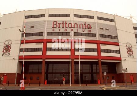 Calcio - Nationwide League Divisione due - Stoke City / Cardiff City. L'ingresso principale al Britannia Stadium, sede della città di Stoke Foto Stock