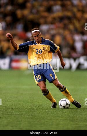 Calcio - Euro 2000 - Gruppo B - Svezia v Turchia Foto Stock