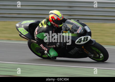 Motociclismo - Campionato britannico Superbike 2006 - Round Seven - Snetterton. Nick Medd, Medd Racing Foto Stock