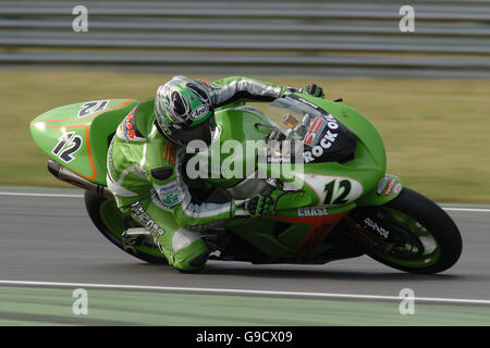 Motociclismo - Campionato britannico Superbike 2006 - Round Seven - Snetterton. Dean Thomas, Hawk Kawaski Foto Stock