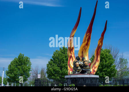 Ohio, Cleveland. Caduto Fire Fighters Memorial. Foto Stock