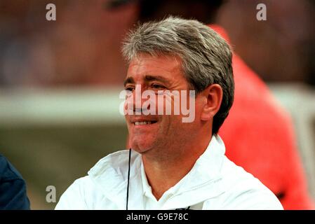 Calcio - amichevole - Francia / Inghilterra. Inghilterra Coach Kevin Keegan allo Stade De France Foto Stock