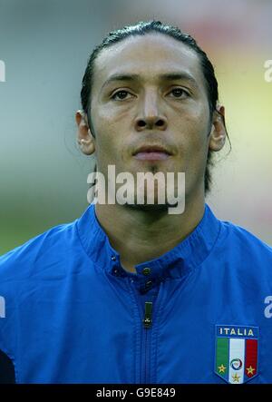 Calcio - Coppa del mondo FIFA 2006 Germania - Semifinale - Germania / Italia - Signal Iduna Park. Mauro tedesco Camoranesi, Italia Foto Stock