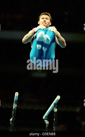 Sydney 2000 Olimpiadi - Ginnastica - Uomini Squadra evento Foto Stock