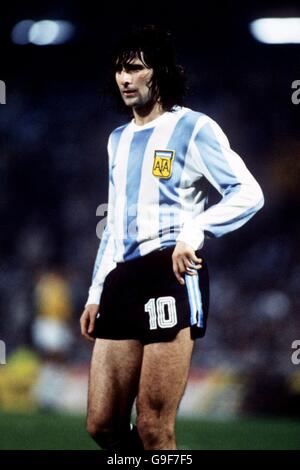 Calcio - Coppa del mondo Argentina 78 - Gruppo B - Brasile / Argentina. Mario Kempes, Argentina Foto Stock