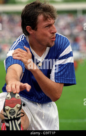 Calcio - Euro 92 Svezia - Gruppo 1 - Inghilterra v Francia - Malmo Stadion, Malmo Foto Stock