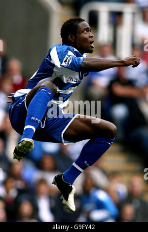 Calcio - amichevole - lettura v Feyenoord - Stadio Madejski. Sam Sodje, lettura Foto Stock