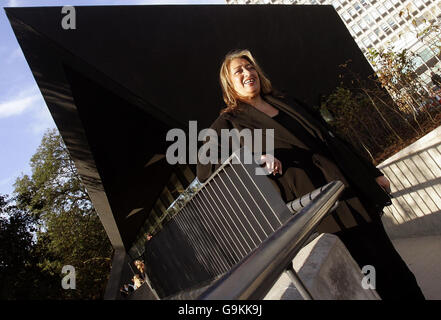 Gordon Brown gazzetta apre la quinta Maggie's Cancer Caring Center Foto Stock