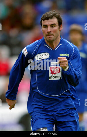 Calcio - Soccer Six Finals - Birmingham City Football Club St Andrews Stadium. Boxer Joe Calzaghe Foto Stock