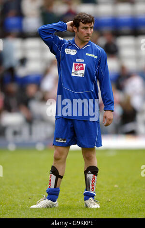 Calcio - Soccer Six Finals - Birmingham City Football Club St Andrews Stadium. Boxer Joe Calzaghe Foto Stock