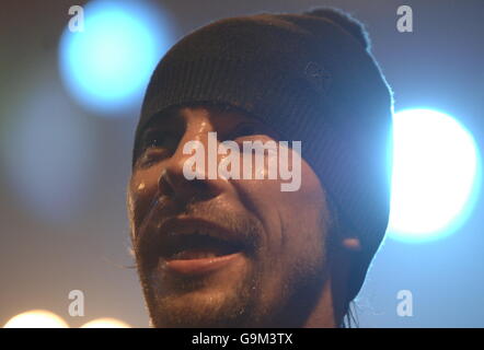 Jamiroquai ha eseguito uno spettacolo esclusivo per Capital radio presso il Mean Fiddler nel centro di Londra. Data immagine: Giovedì 16 novembre 2006. L'immagine di credito dovrebbe essere: Yui Mok/PA. Foto Stock