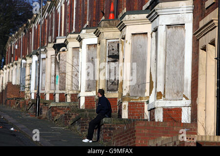 Immagini di decadimento urbano. Alloggio in alto a Elswick, vicino a Newcastle upon Tyne. Foto Stock