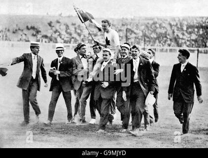 Atletica - Giochi Olimpici di Londra 1908 - 200m - finale - la Città Bianca Foto Stock