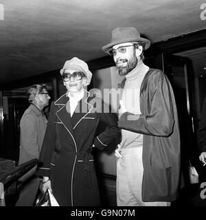 Peter O'Toole e la sua attrice moglie Sian Phillips Foto Stock