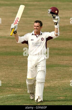 Cricket - Tour Match - Northamptonshire v Pakistan - County Ground Foto Stock