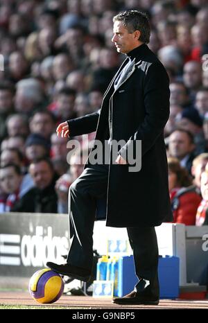 Calcio - fa Barclays Premiership - Liverpool v Chelsea - Anfield. Jose Mourinho, responsabile Chelsea Foto Stock