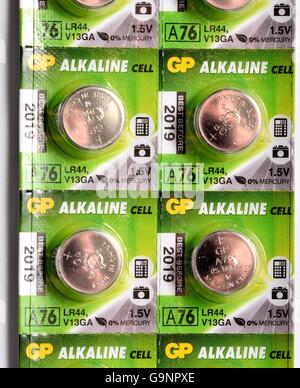 Metalli alcalini A76 LR44 V13GA Cella pulsante batterie Foto Stock