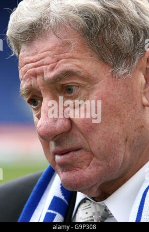 Calcio - Coca-Cola Football League Championship - Leicester City Press Conference - Walkers Stadium. Il nuovo proprietario di Leicester City Milano Mandaric Foto Stock