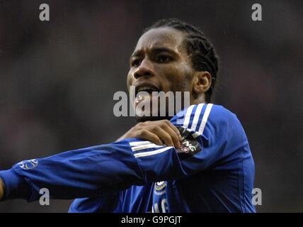 Didier Drogba di Chelsea celebra il loro secondo obiettivo di corrispondenza Foto Stock