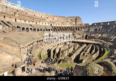 All'interno del Colosseo, Lazio, Roma, Lazio, Italia / anfiteatro Foto Stock