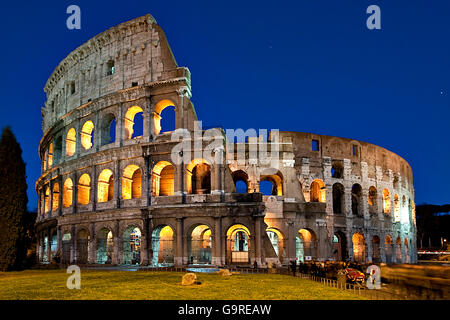 Colosseo, Roma, Lazio, Italia / Amphitheatrum Novum, Amphitheatrum Flavium, anfiteatro Foto Stock