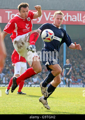 Calcio - Coca Cola Football Championship - Southend United v Barnsley - Radici Hall Stadium Foto Stock