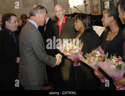 Il principe Charles visite Kent Foto Stock