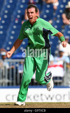 Cricket - ICC Cricket World Cup 2007 - Super Eights - Bangladesh v Irlanda - Barbados Foto Stock