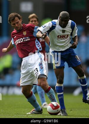 Calcio - FA Barclays Premiership - Aston Villa V Portsmouth - Villa Park Foto Stock