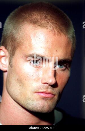 Calcio - fa Carling Premiership - Aston Villa Press Conference. Olof Mellberg, la nuova firma di Aston Villa Foto Stock